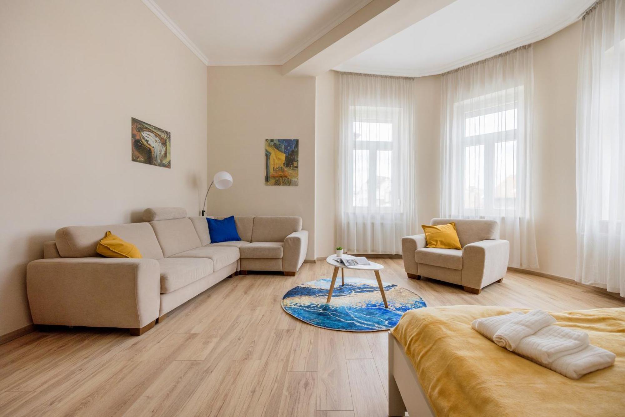 Spacious With 2 Bedrooms In Buda 2a Budapest