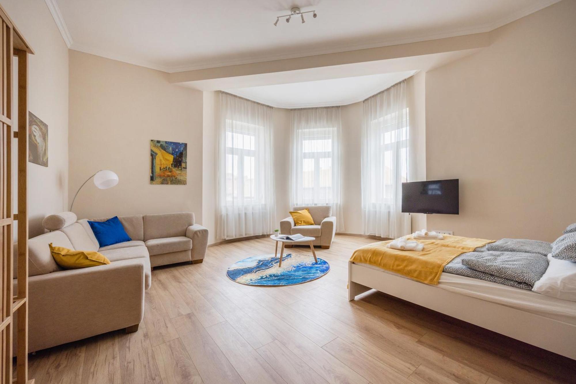 Spacious With 2 Bedrooms In Buda 2a Apartment Budapest